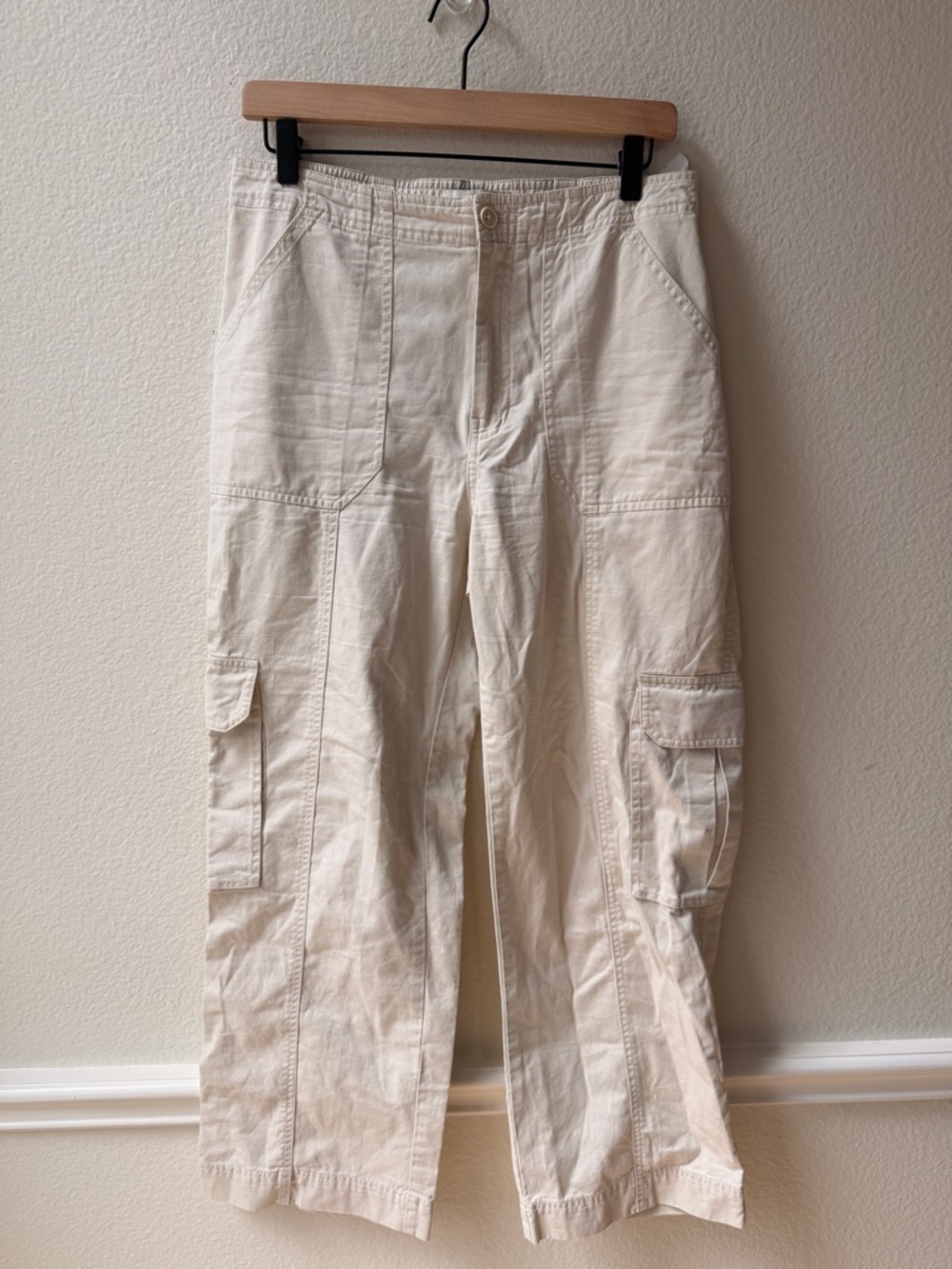 Abercrombie & Fitch Cream Cargo Minimalist Clean Girl Y2K Cargo Pants Size 29/8S